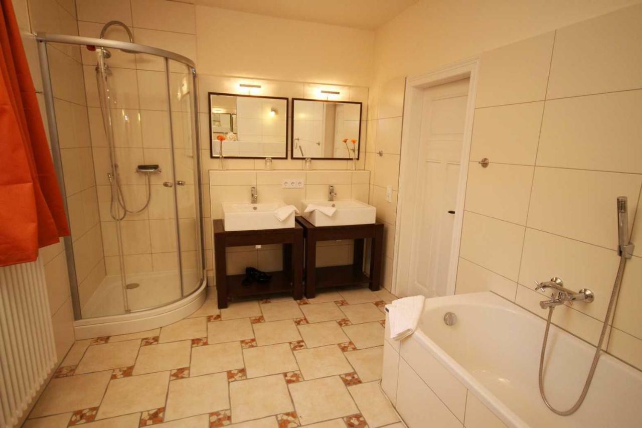 Strandvilla Rheingold - Ferienwohnung Da Vinci Goehren  Buitenkant foto
